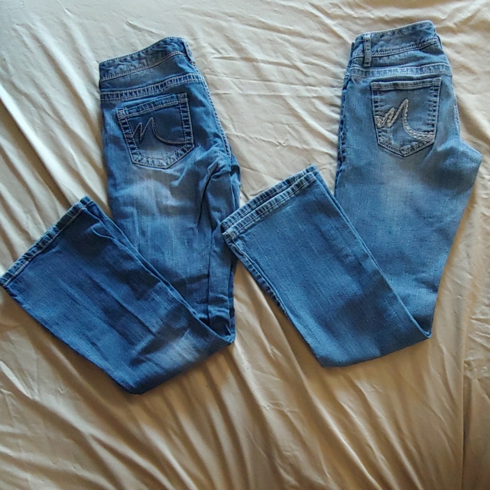 2 pairs Maurice's Jeans